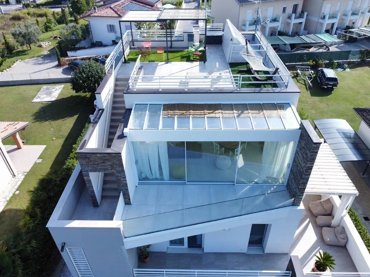 Lugana 9 Hotel Peschiera del Garda 0*,  Italy